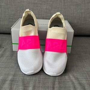 APL Techloom Bliss Size 8.5